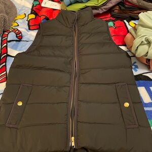 J Crew Black Puffer Vest Size Small NWOT! Retail $150